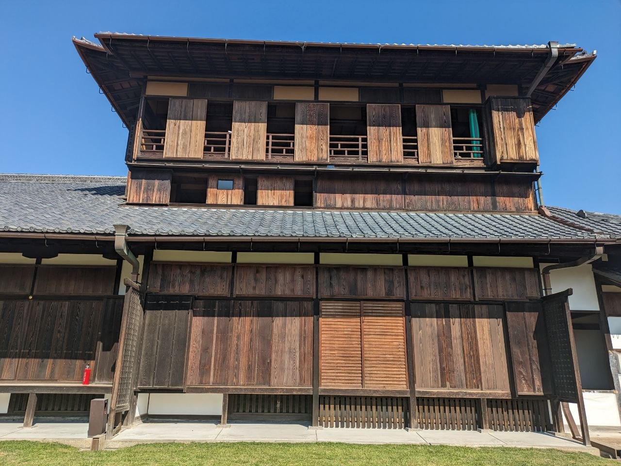 Wooden two-story structure within the Nijo Castle complex